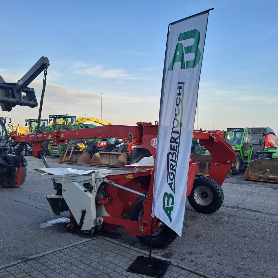 FALCIACONDIZIONATRICE LELY SPLENDIMO FC330 - Maaimachine: afbeelding 3 FALCIACONDIZIONATRICE LELY SPLENDIMO FC330 - Maaimachine: afbeelding 3