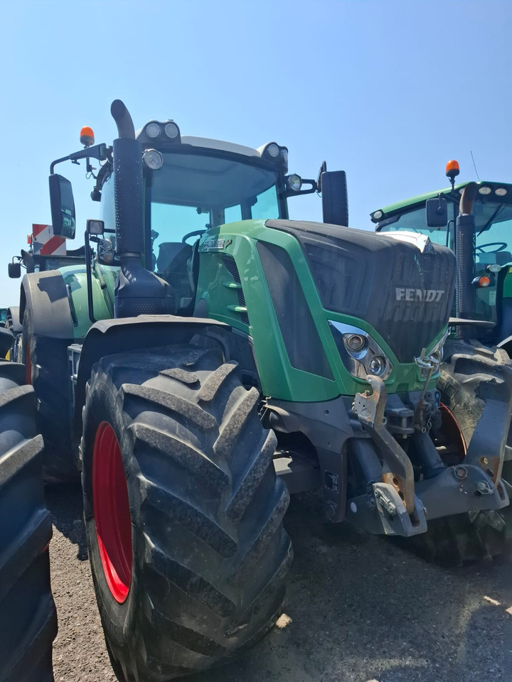 FENDT 828 VARIO PROFIPLUS - Tractor: afbeelding 1 FENDT 828 VARIO PROFIPLUS - Tractor: afbeelding 1