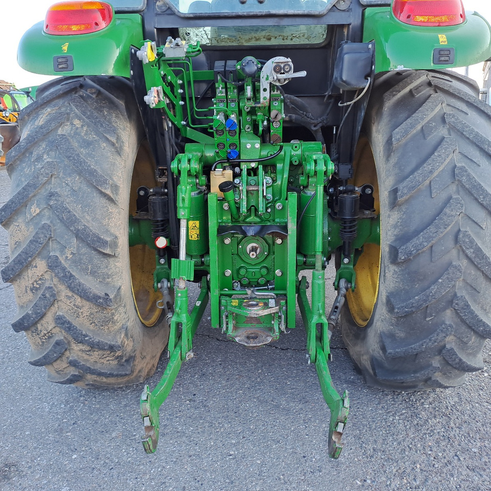 JOHN DEERE 5125R - Tractor: afbeelding 5 JOHN DEERE 5125R - Tractor: afbeelding 5
