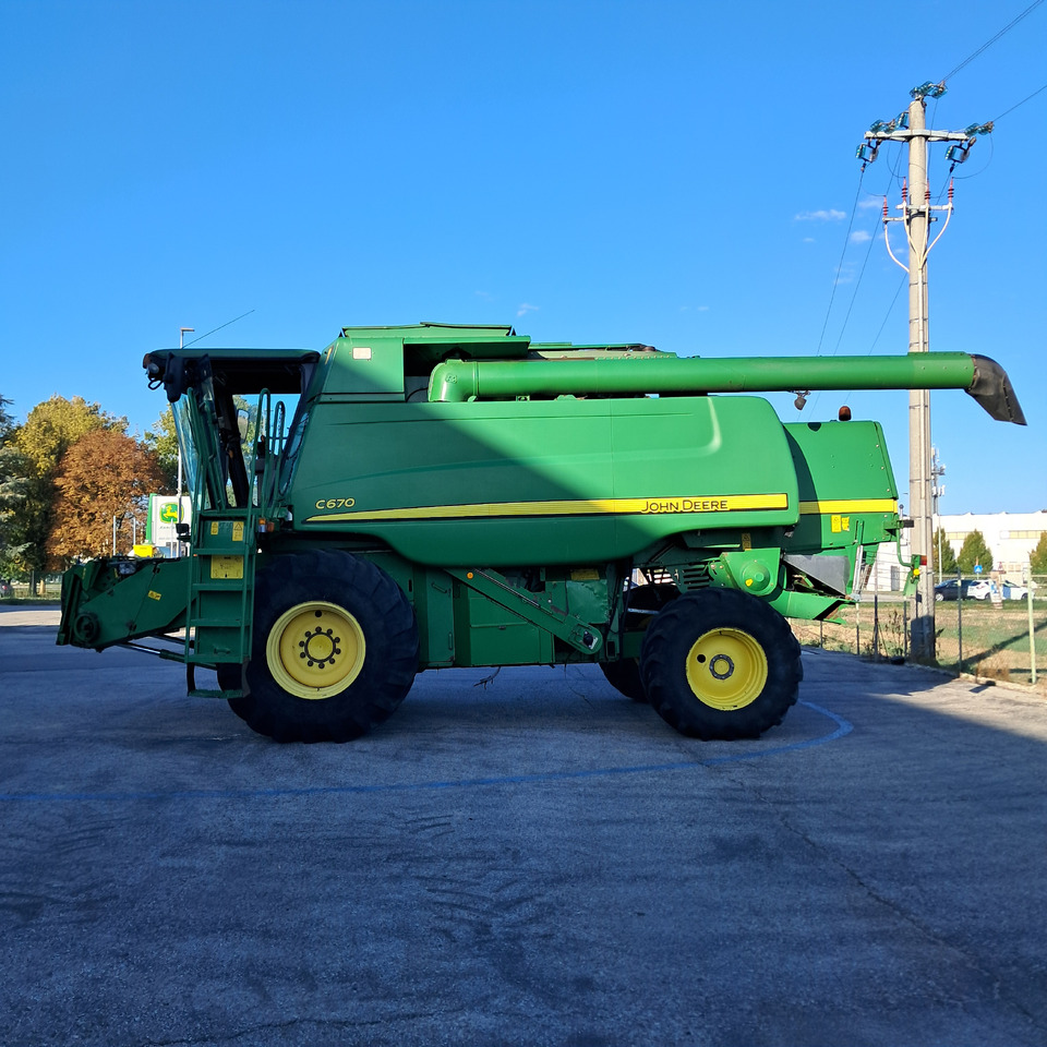 JOHN DEERE C670 - Maaidorser: afbeelding 3 JOHN DEERE C670 - Maaidorser: afbeelding 3