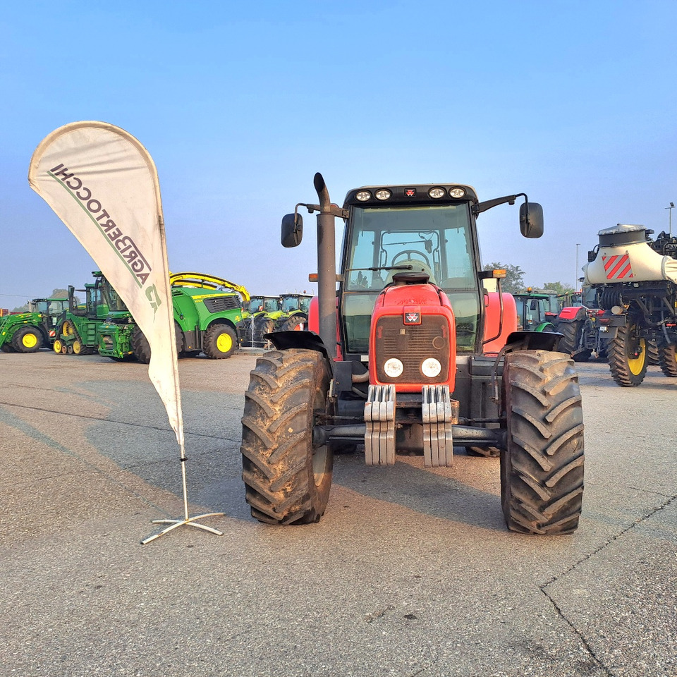 MASSEY FERGUSON 6465 DYNA 6 - Tractor: afbeelding 2 MASSEY FERGUSON 6465 DYNA 6 - Tractor: afbeelding 2