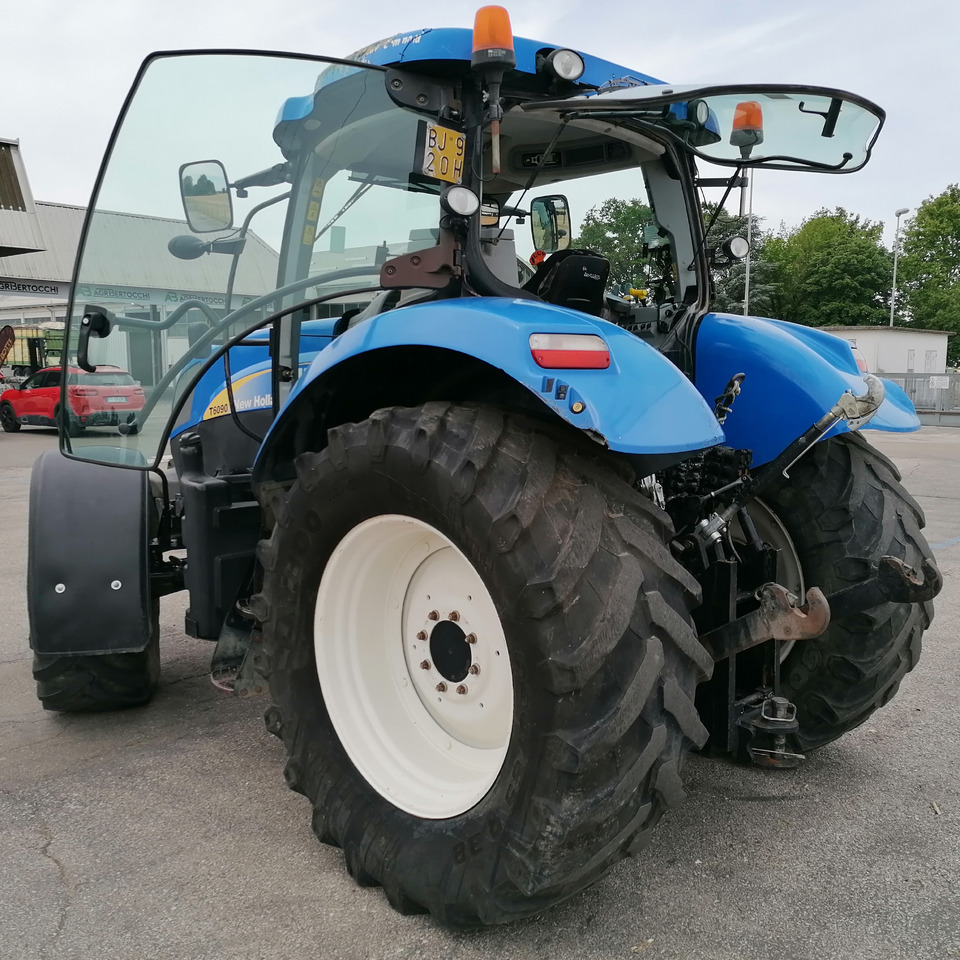 NEW HOLLAND 6090 - Tractor: afbeelding 5 NEW HOLLAND 6090 - Tractor: afbeelding 5