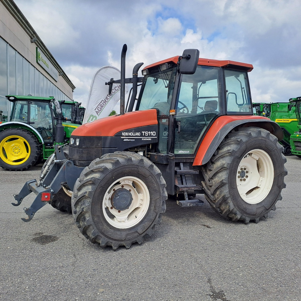 NEW HOLLAND FIATAGRI TS 110 - Tractor: afbeelding 1 NEW HOLLAND FIATAGRI TS 110 - Tractor: afbeelding 1