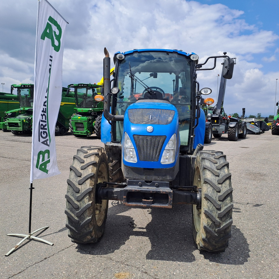NEW HOLLAND T4.95 - Tractor: afbeelding 2 NEW HOLLAND T4.95 - Tractor: afbeelding 2