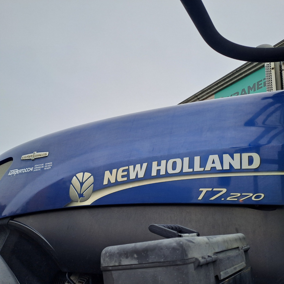 NEW HOLLAND T7.270 BLUEPOWER - ASTA AGRIBERTOCCHI - Tractor: afbeelding 5 NEW HOLLAND T7.270 BLUEPOWER - ASTA AGRIBERTOCCHI - Tractor: afbeelding 5