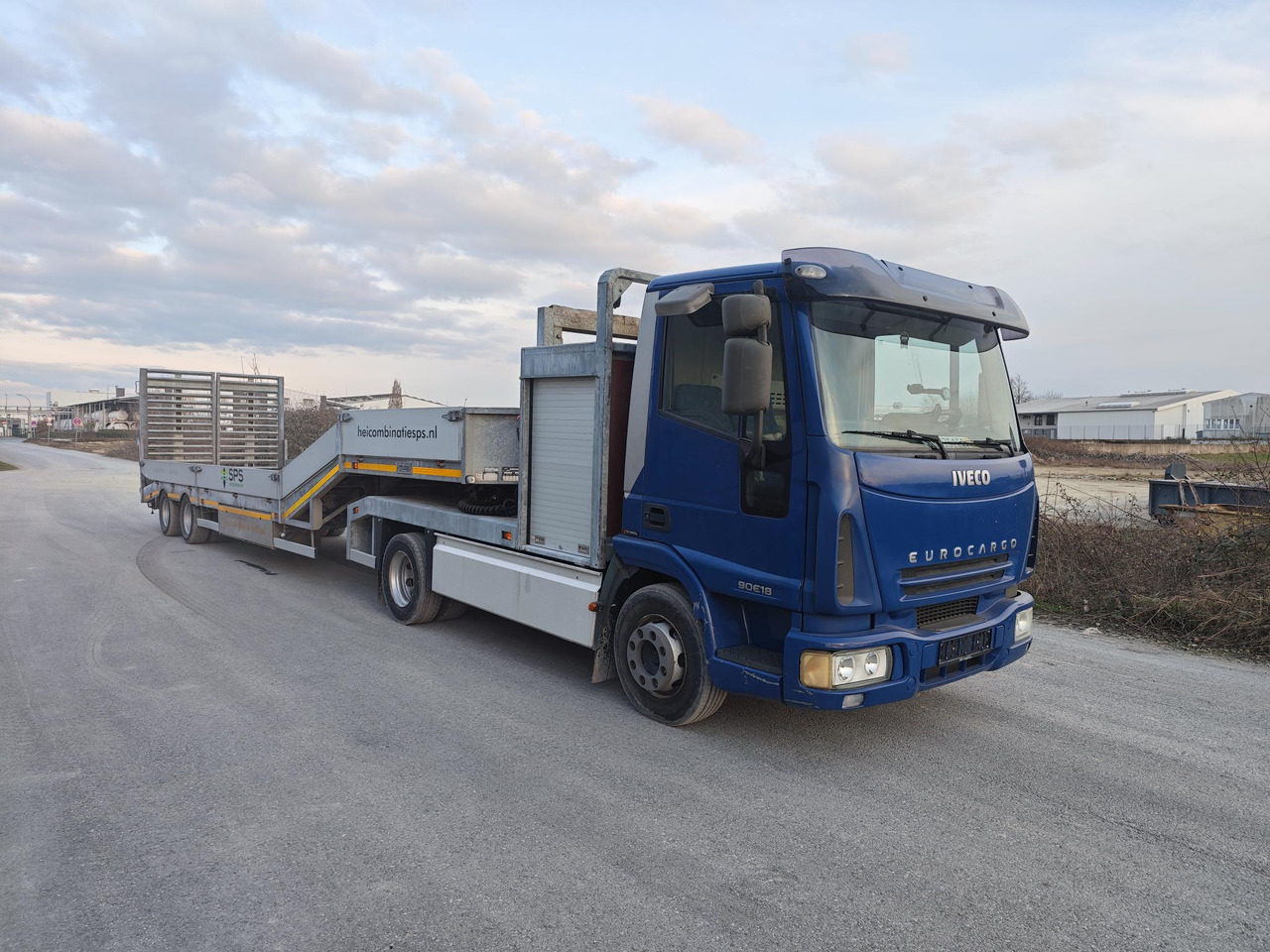 IVECO Eurocargo 90E18 & Veldhuizen P 38-2 - Trekker: afbeelding 2 IVECO Eurocargo 90E18 & Veldhuizen P 38-2 - Trekker: afbeelding 2