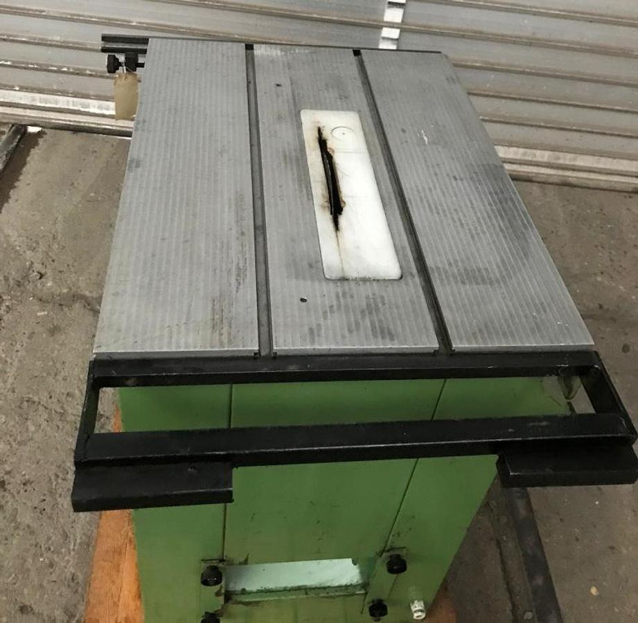 Präzisions-Holzkreissäge ULMIA - Houtbewerkingsmachine: afbeelding 4 Präzisions-Holzkreissäge ULMIA - Houtbewerkingsmachine: afbeelding 4