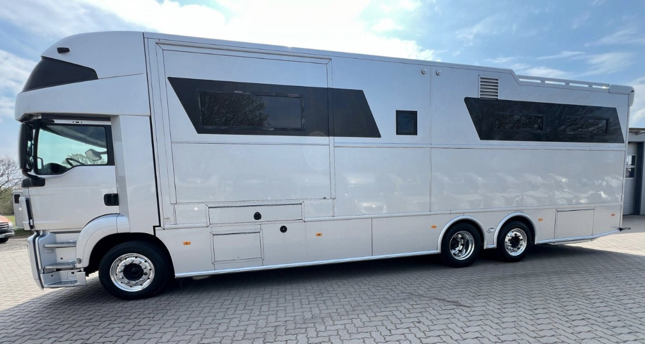 MAN 26.480 5 pferde - Paardenvrachtwagen: afbeelding 4 MAN 26.480 5 pferde - Paardenvrachtwagen: afbeelding 4