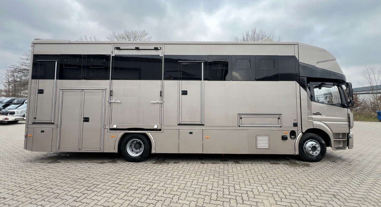 MERCEDES-BENZ Atego 1530 xl - Paardenvrachtwagen: afbeelding 2 MERCEDES-BENZ Atego 1530 xl - Paardenvrachtwagen: afbeelding 2