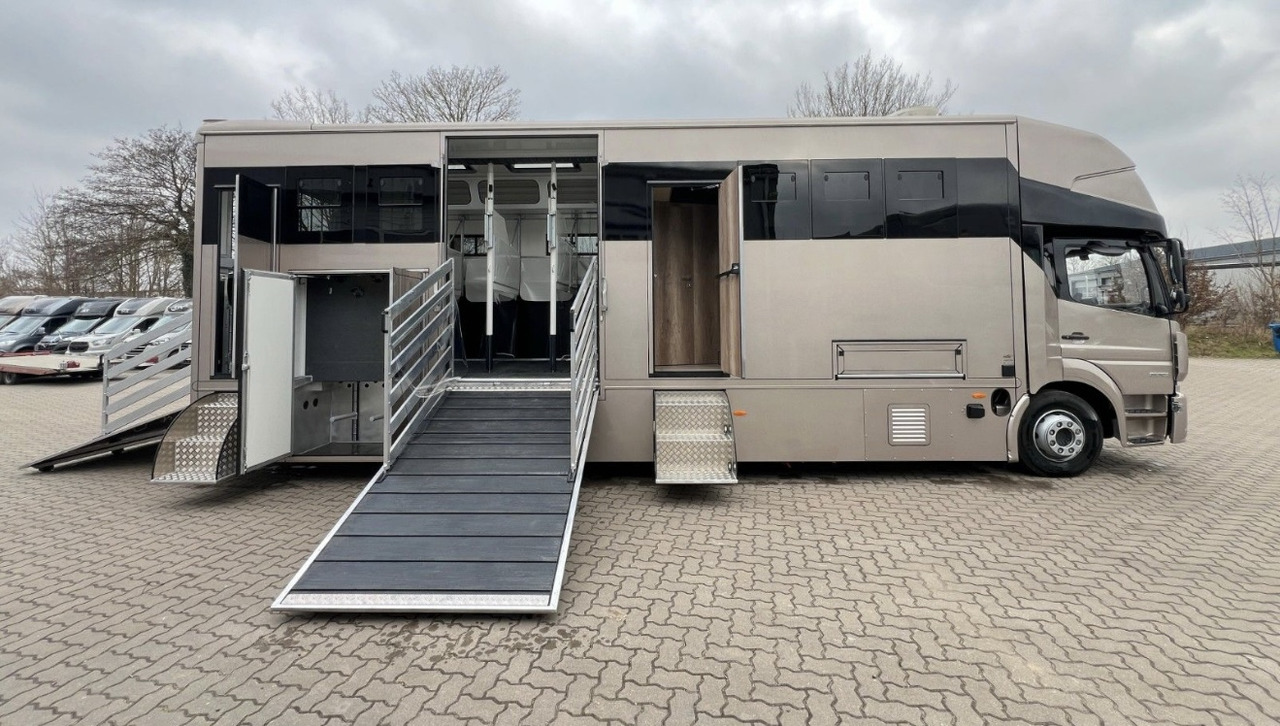 MERCEDES-BENZ Atego 1530 xl - Paardenvrachtwagen: afbeelding 5 MERCEDES-BENZ Atego 1530 xl - Paardenvrachtwagen: afbeelding 5