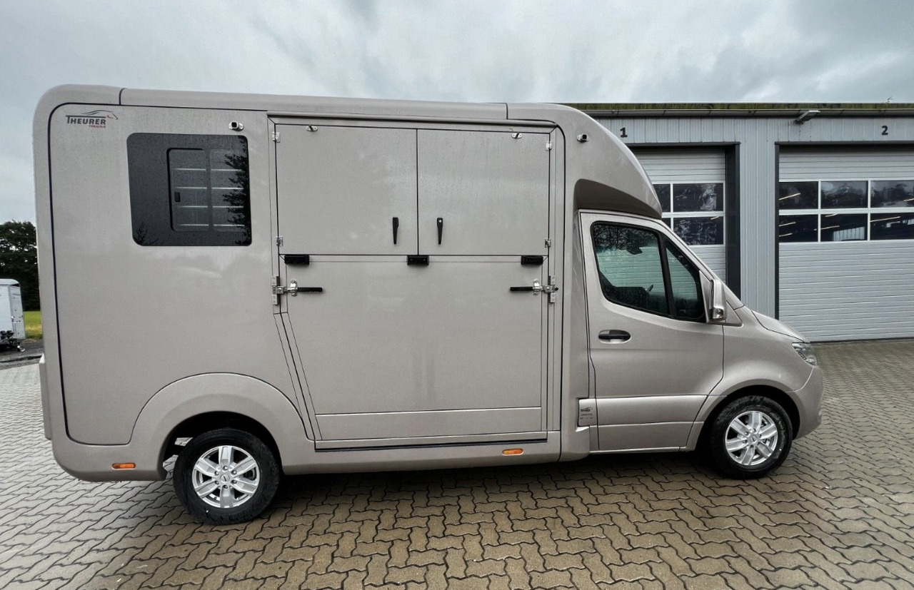 MERCEDES-BENZ Sprinter - Paardenvrachtwagen: afbeelding 1 MERCEDES-BENZ Sprinter - Paardenvrachtwagen: afbeelding 1