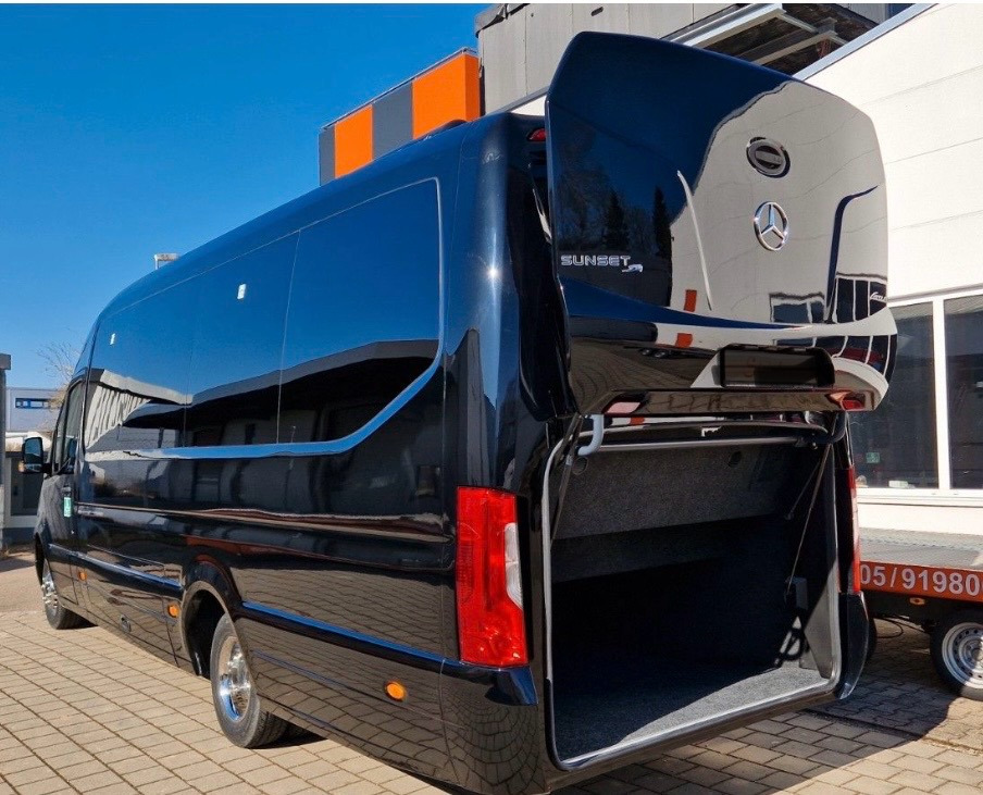 Mercedes Benz Sprinter 519 CDI - Minibus, Personenvervoer: afbeelding 1 Mercedes Benz Sprinter 519 CDI - Minibus, Personenvervoer: afbeelding 1