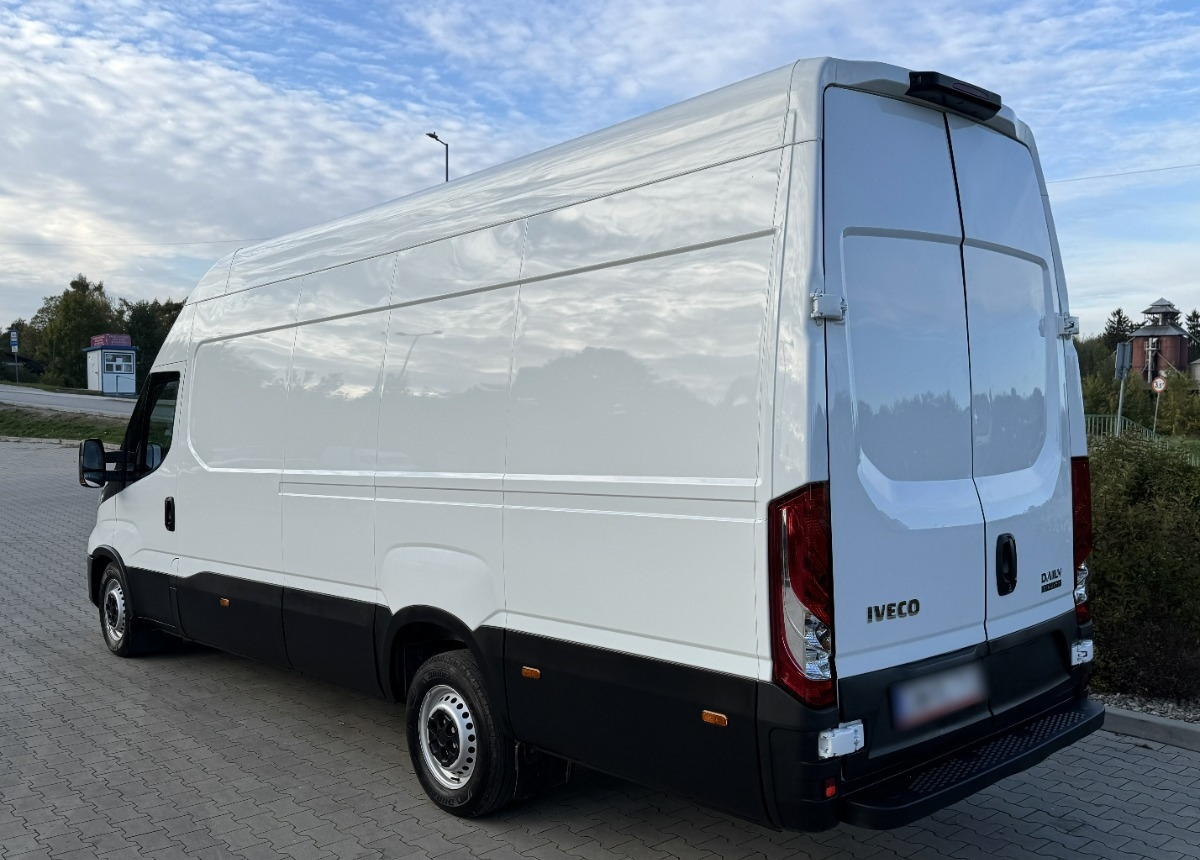 Iveco Daily L4H3 3.0 180KM Hi-matic LED KAMERA Bezwypadkowy Salon PL FV23 - Gesloten bestelwagen: afbeelding 2 Iveco Daily L4H3 3.0 180KM Hi-matic LED KAMERA Bezwypadkowy Salon PL FV23 - Gesloten bestelwagen: afbeelding 2