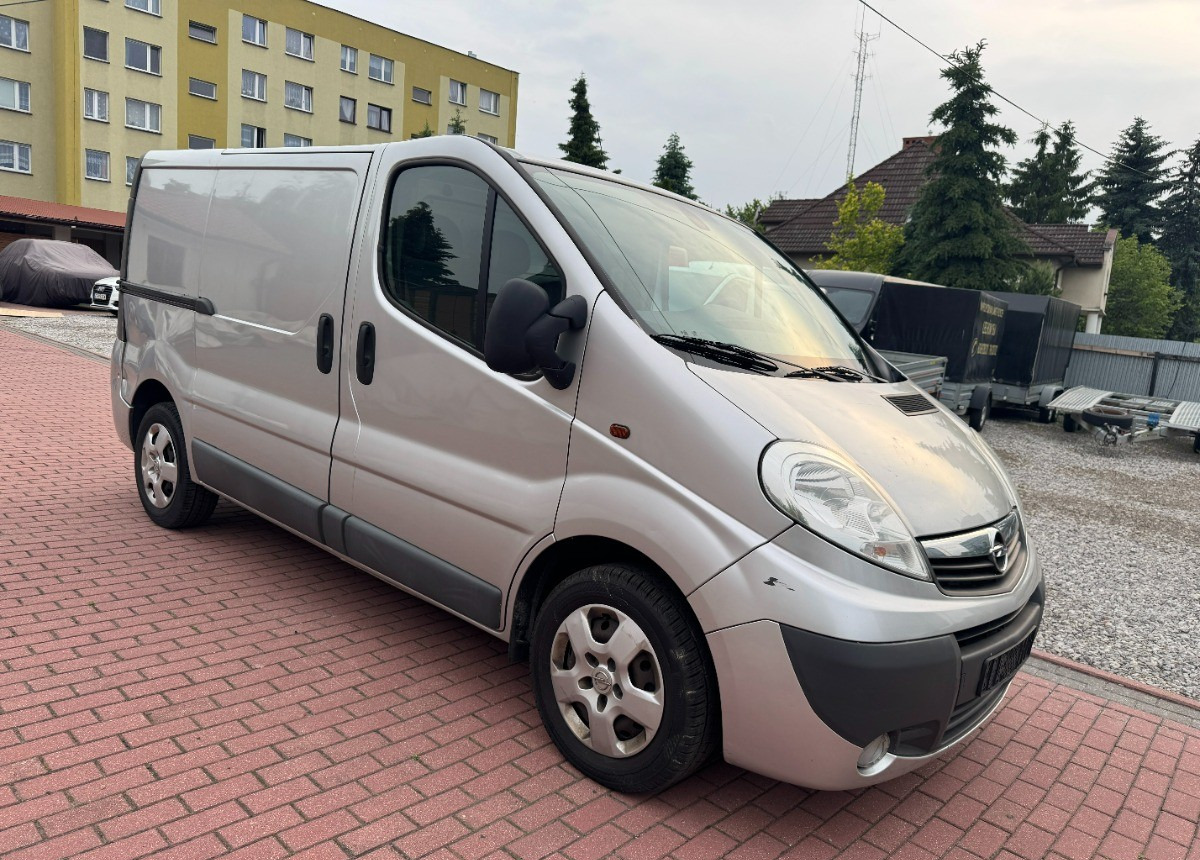 Opel Vivaro L1H1 Blaszak 3 osobowy Klimatyzacja - Gesloten bestelwagen: afbeelding 3 Opel Vivaro L1H1 Blaszak 3 osobowy Klimatyzacja - Gesloten bestelwagen: afbeelding 3