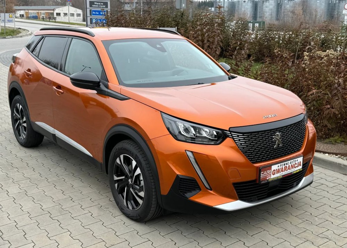 Peugeot 2008 Peugeot 1.2 benz 100 km Allure 6tys przebieg fabrycznie nowy - SUV: afbeelding 3 Peugeot 2008 Peugeot 1.2 benz 100 km Allure 6tys przebieg fabrycznie nowy - SUV: afbeelding 3