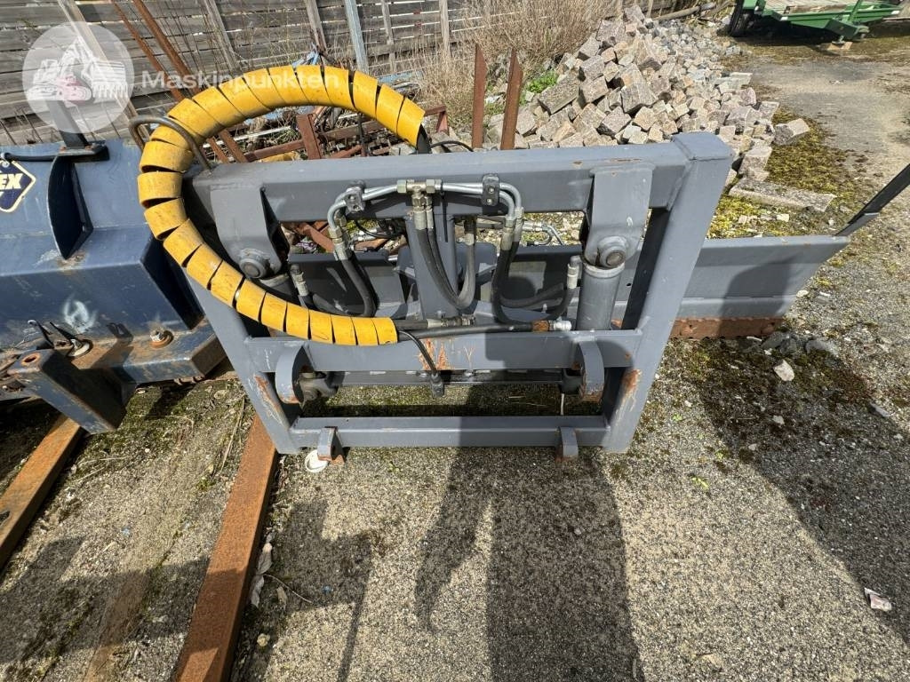 Vilakoneoy Planskrapa - Aanbouwdeel voor Bouwmachine: afbeelding 4 Vilakoneoy Planskrapa - Aanbouwdeel voor Bouwmachine: afbeelding 4