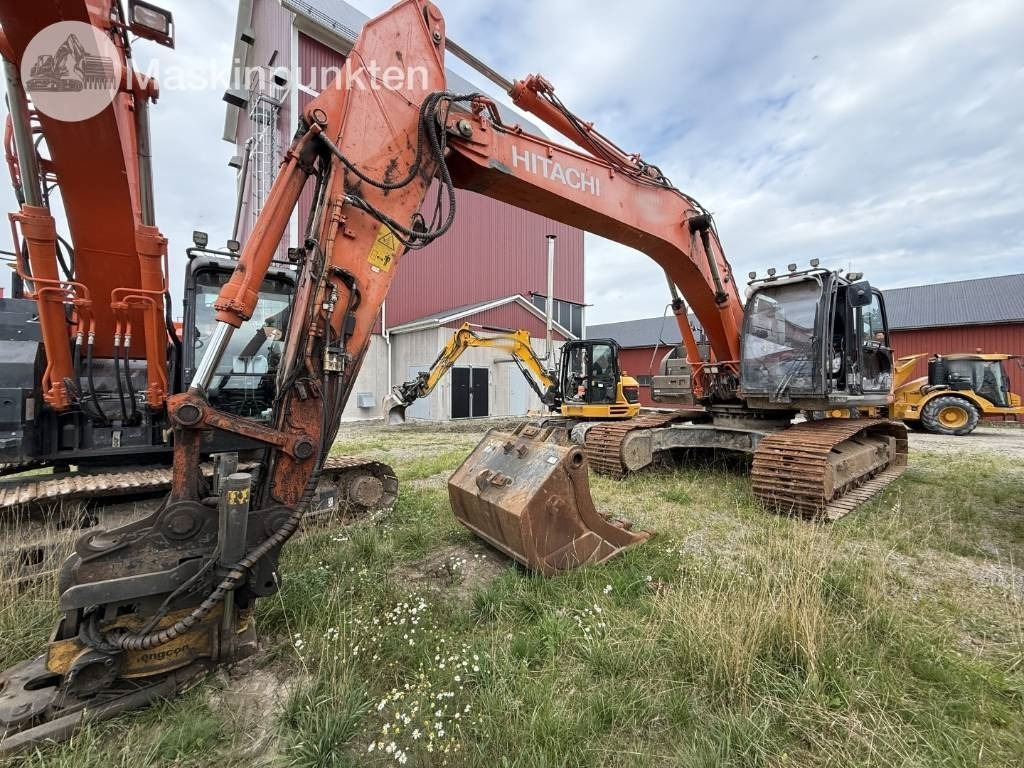 Hitachi ZX 300 LC-6 - Rupsgraafmachine: afbeelding 2 Hitachi ZX 300 LC-6 - Rupsgraafmachine: afbeelding 2