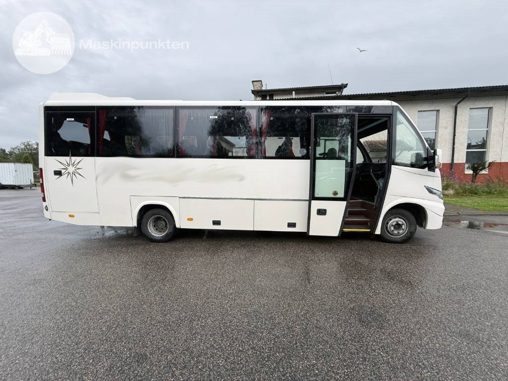 Iveco AS Domzale R TL - Streekbus: afbeelding 4 Iveco AS Domzale R TL - Streekbus: afbeelding 4