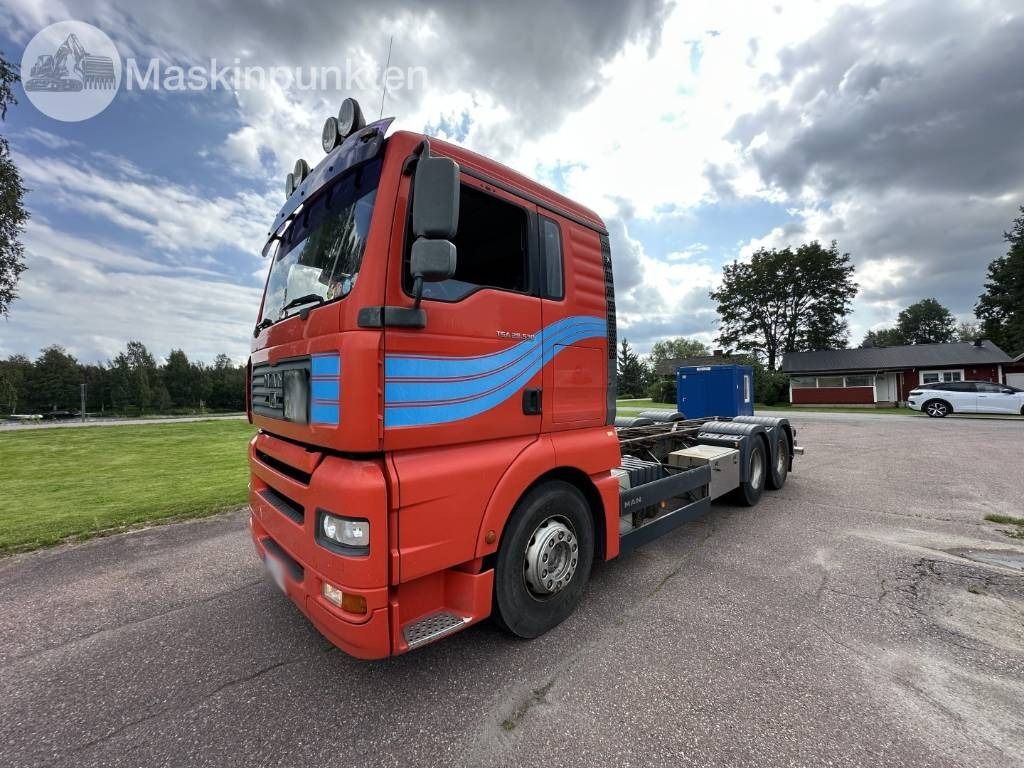 MAN TGX 28.530 LAXO - Chassis vrachtwagen: afbeelding 1 MAN TGX 28.530 LAXO - Chassis vrachtwagen: afbeelding 1