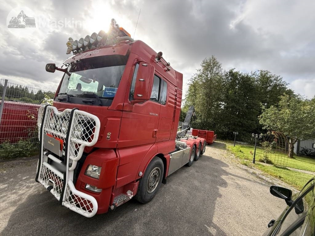 MAN TGX 35.500 EKIPAGE - Haakarmsysteem vrachtwagen: afbeelding 1 MAN TGX 35.500 EKIPAGE - Haakarmsysteem vrachtwagen: afbeelding 1