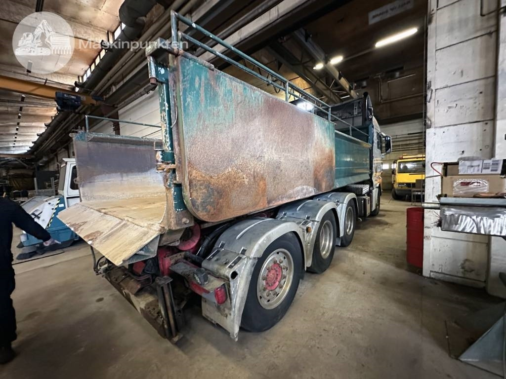 MAN TGX 35.540 - Haakarmsysteem vrachtwagen: afbeelding 3 MAN TGX 35.540 - Haakarmsysteem vrachtwagen: afbeelding 3