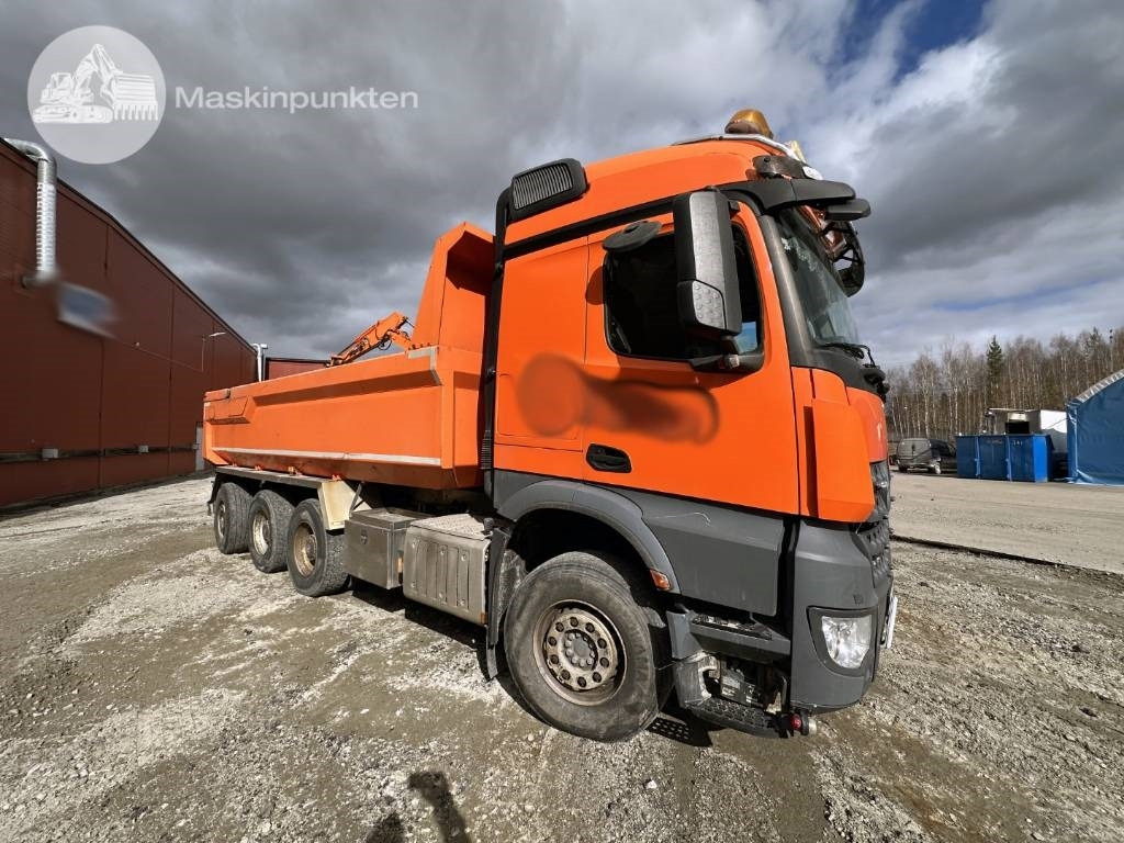 Mercedes-Benz Arocs - Kipper vrachtwagen: afbeelding 1 Mercedes-Benz Arocs - Kipper vrachtwagen: afbeelding 1