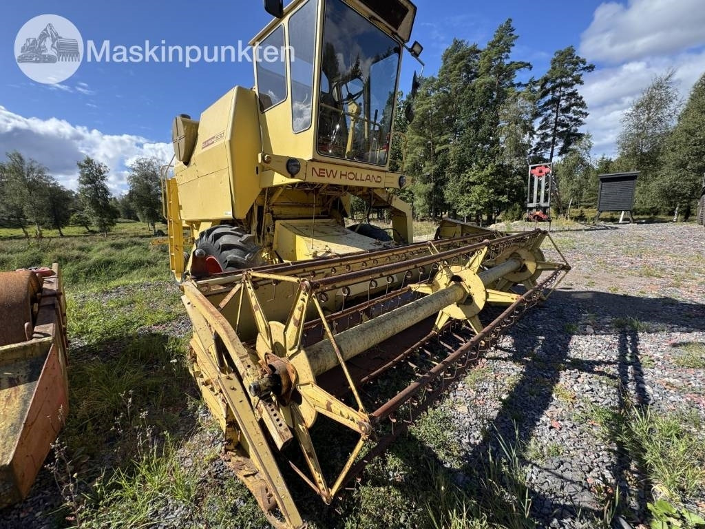 New Holland 1530 - Maaidorser: afbeelding 5 New Holland 1530 - Maaidorser: afbeelding 5