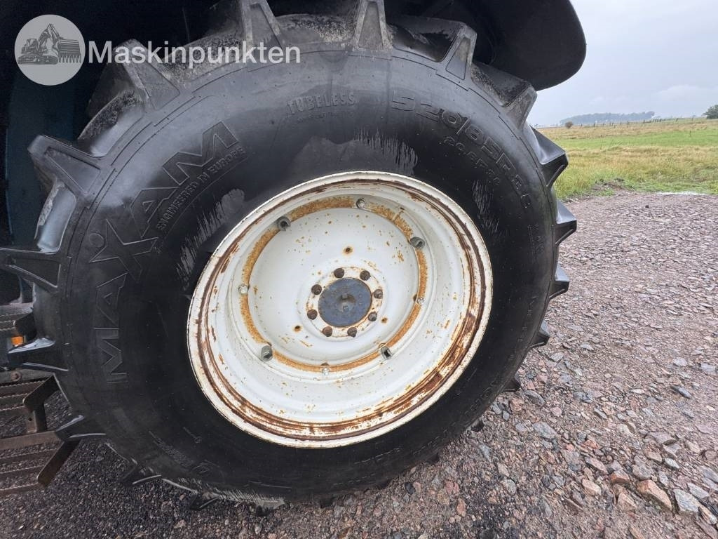 New Holland 8560 - Tractor: afbeelding 5 New Holland 8560 - Tractor: afbeelding 5