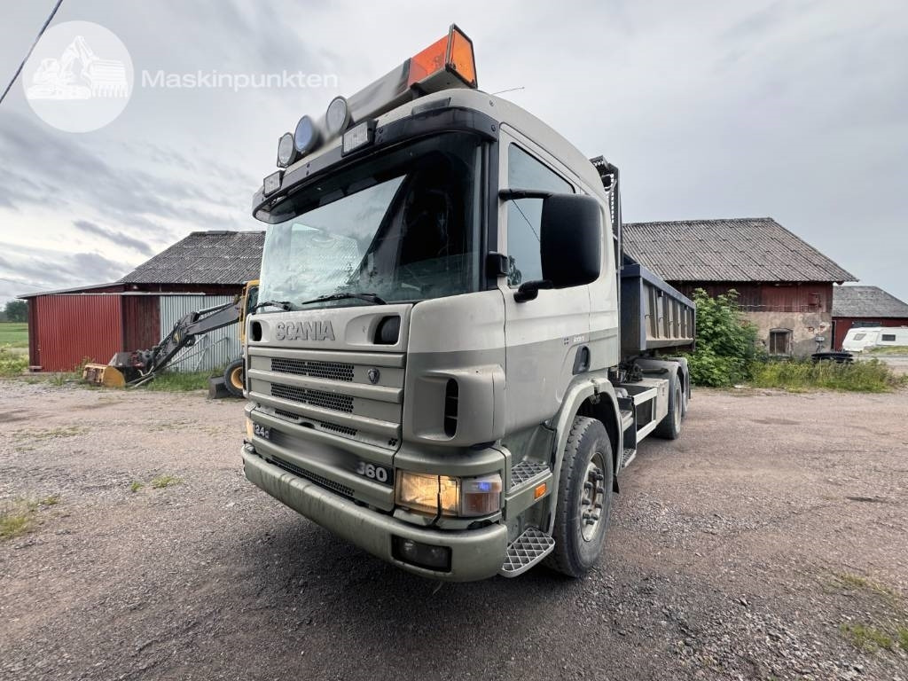 Scania P 124-360 - Haakarmsysteem vrachtwagen: afbeelding 1 Scania P 124-360 - Haakarmsysteem vrachtwagen: afbeelding 1