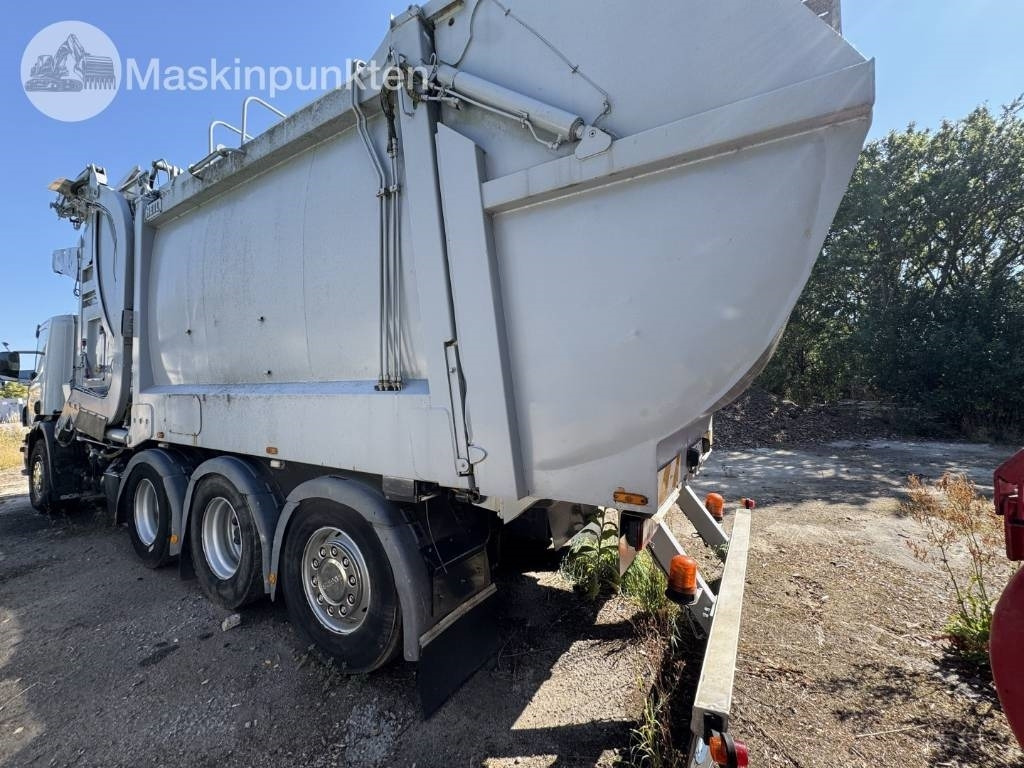 Scania P 420 GB - Vuilniswagen: afbeelding 2 Scania P 420 GB - Vuilniswagen: afbeelding 2