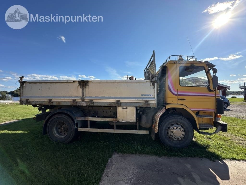 Scania P 93 HL - Kipper vrachtwagen: afbeelding 4 Scania P 93 HL - Kipper vrachtwagen: afbeelding 4