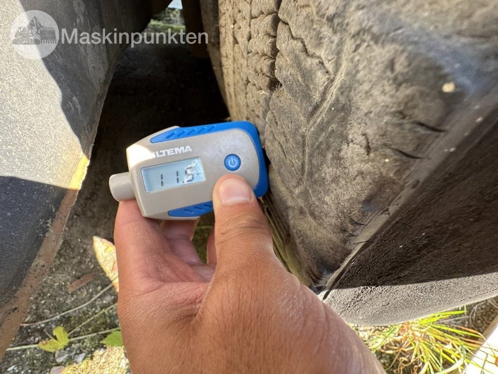 Vuilniswagen Scania P 94 D: afbeelding 12