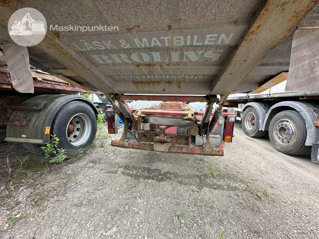 Scania R 124 LB - Containertransporter/ Wissellaadbak vrachtwagen: afbeelding 5 Scania R 124 LB - Containertransporter/ Wissellaadbak vrachtwagen: afbeelding 5