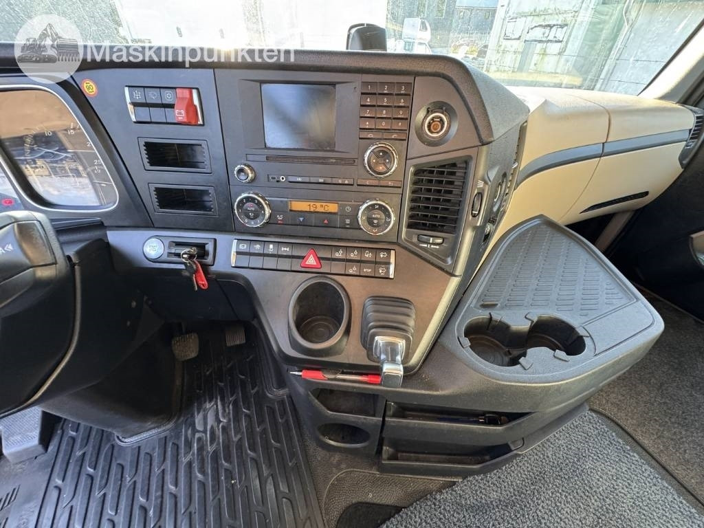 Trekker Mercedes-Benz Actros 963-4-C: afbeelding 44 Trekker Mercedes-Benz Actros 963-4-C: afbeelding 44