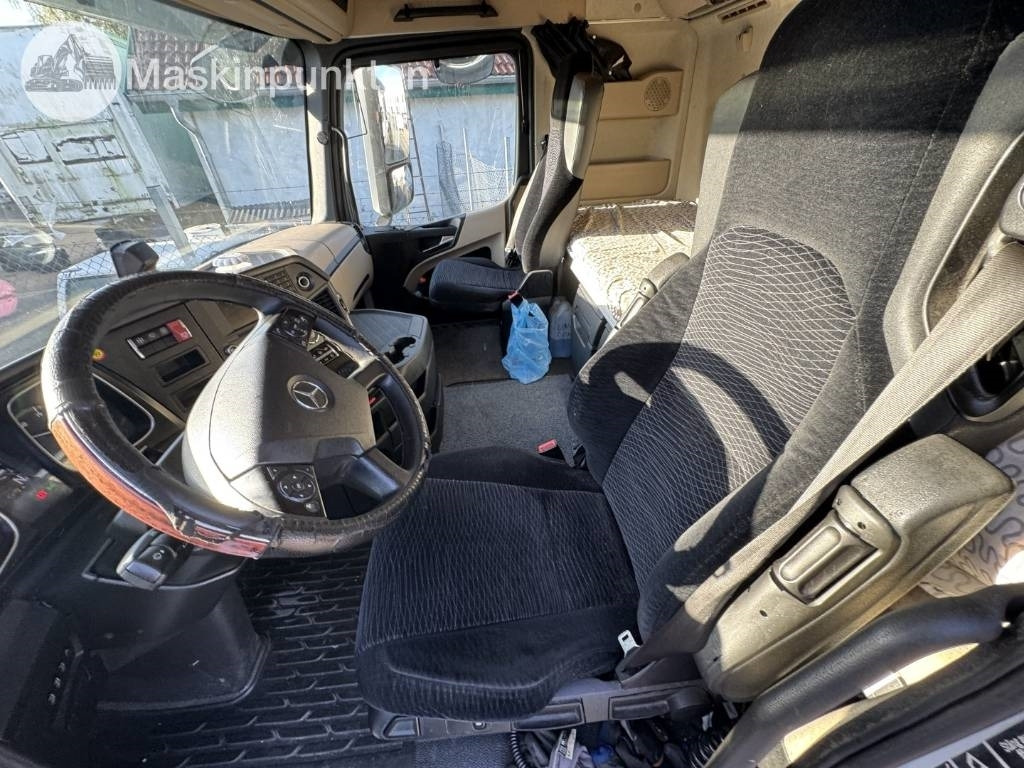 Trekker Mercedes-Benz Actros 963-4-C: afbeelding 39 Trekker Mercedes-Benz Actros 963-4-C: afbeelding 39