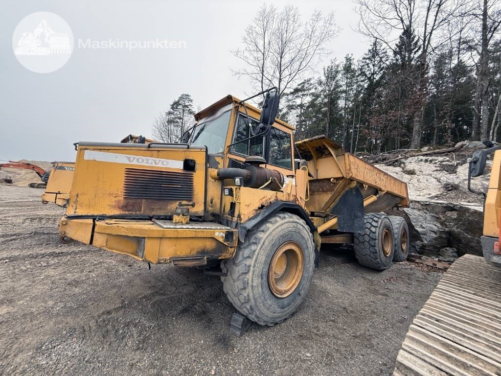 Volvo A 25 C - Kiepwagen met knikbesturing: afbeelding 1 Volvo A 25 C - Kiepwagen met knikbesturing: afbeelding 1