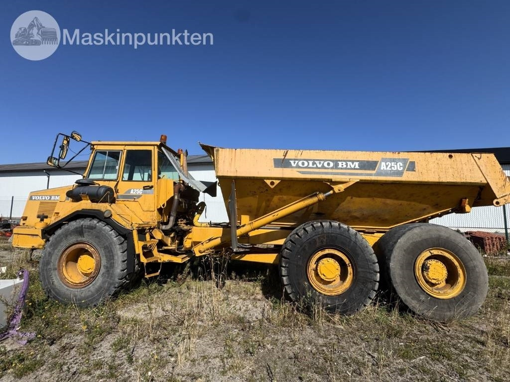 Volvo A 25 C - Kiepwagen met knikbesturing: afbeelding 2 Volvo A 25 C - Kiepwagen met knikbesturing: afbeelding 2
