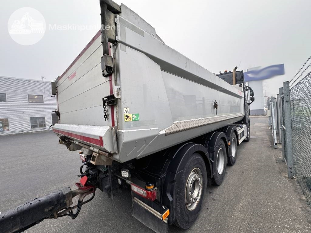 Volvo FH 16 750 - Kipper vrachtwagen: afbeelding 4 Volvo FH 16 750 - Kipper vrachtwagen: afbeelding 4