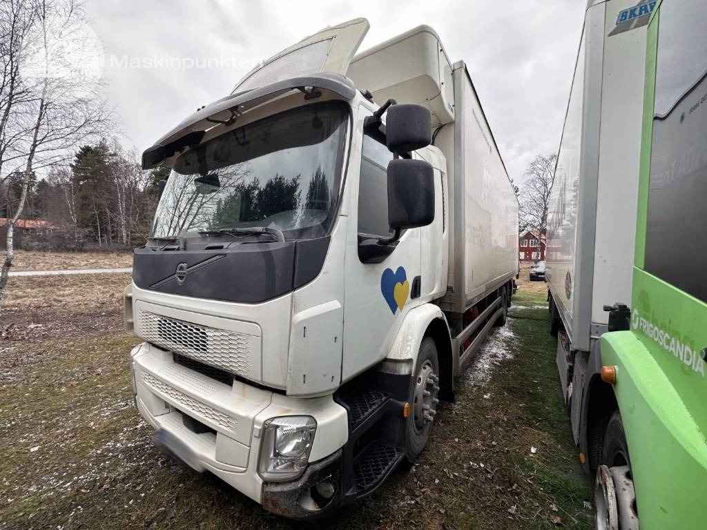 Volvo FL 240 - Koelwagen vrachtwagen: afbeelding 1 Volvo FL 240 - Koelwagen vrachtwagen: afbeelding 1