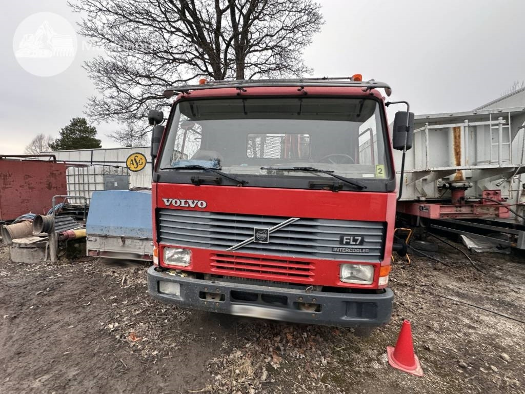 Volvo FL7 - Kraanwagen: afbeelding 3 Volvo FL7 - Kraanwagen: afbeelding 3