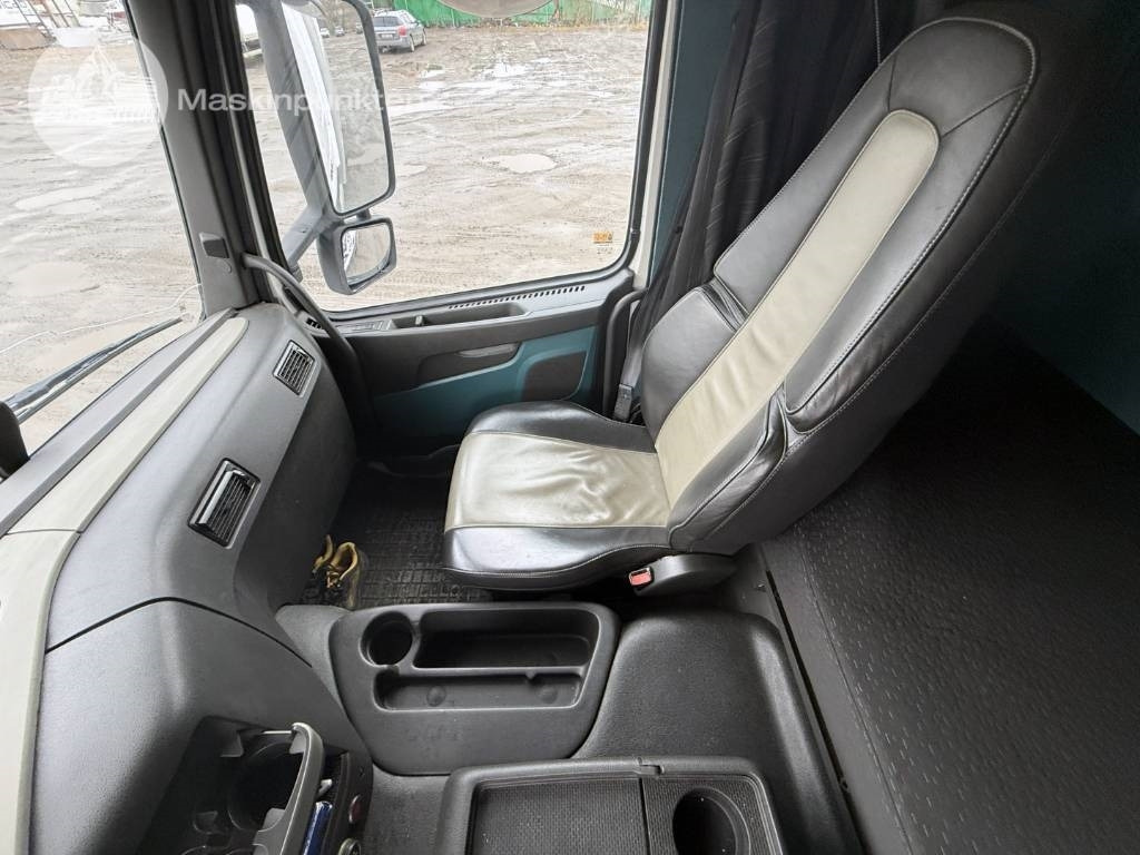 Koelwagen vrachtwagen Volvo FM 370: afbeelding 23