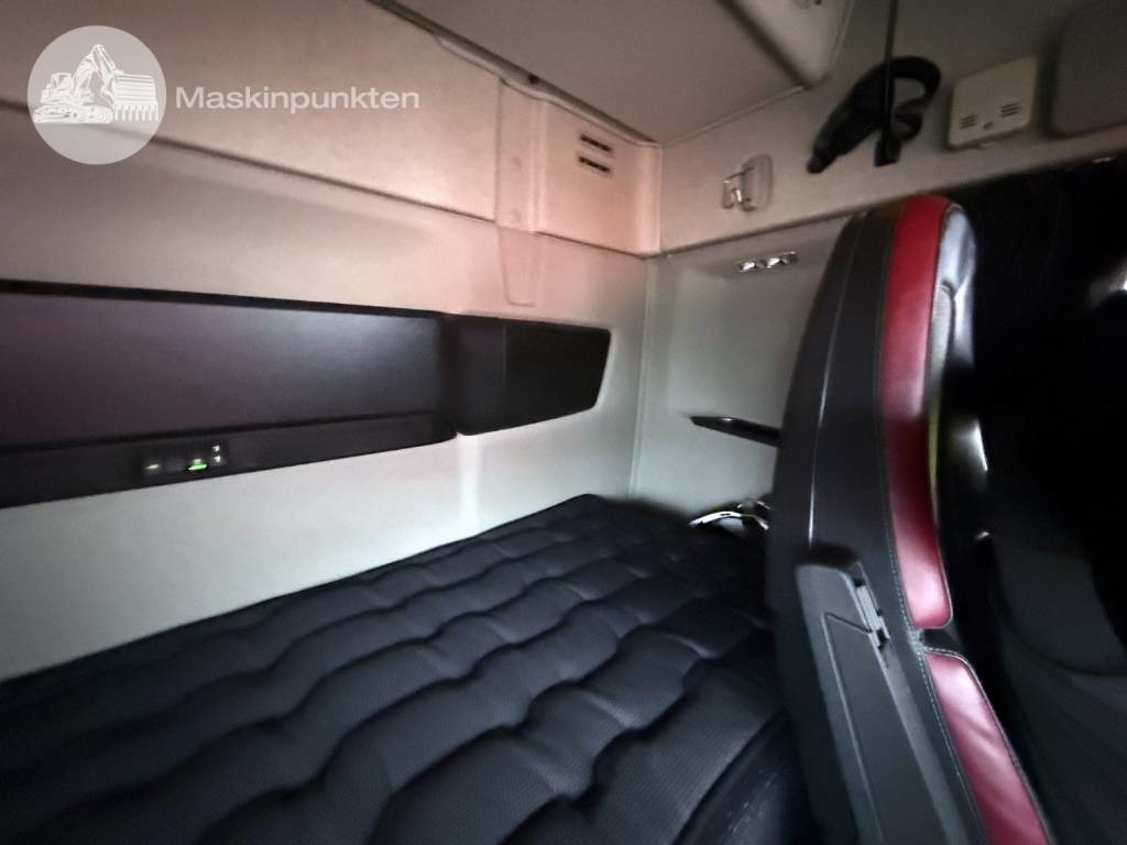Kipper vrachtwagen Volvo FMX 540: afbeelding 19