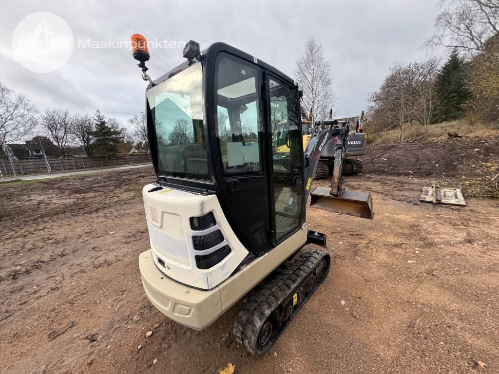 Yanmar TC 22 - Minigraafmachine: afbeelding 5 Yanmar TC 22 - Minigraafmachine: afbeelding 5