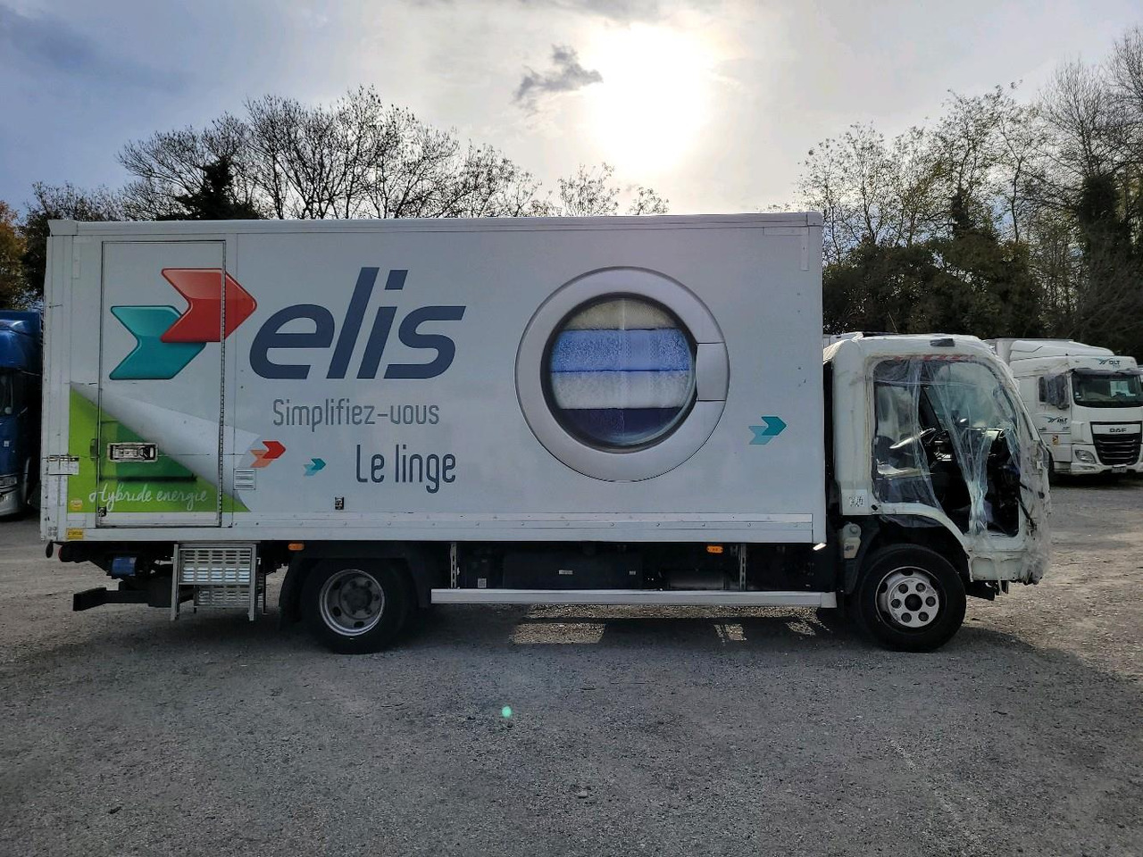 FUSO CANTER 7C15 - Bakwagen: afbeelding 3 FUSO CANTER 7C15 - Bakwagen: afbeelding 3