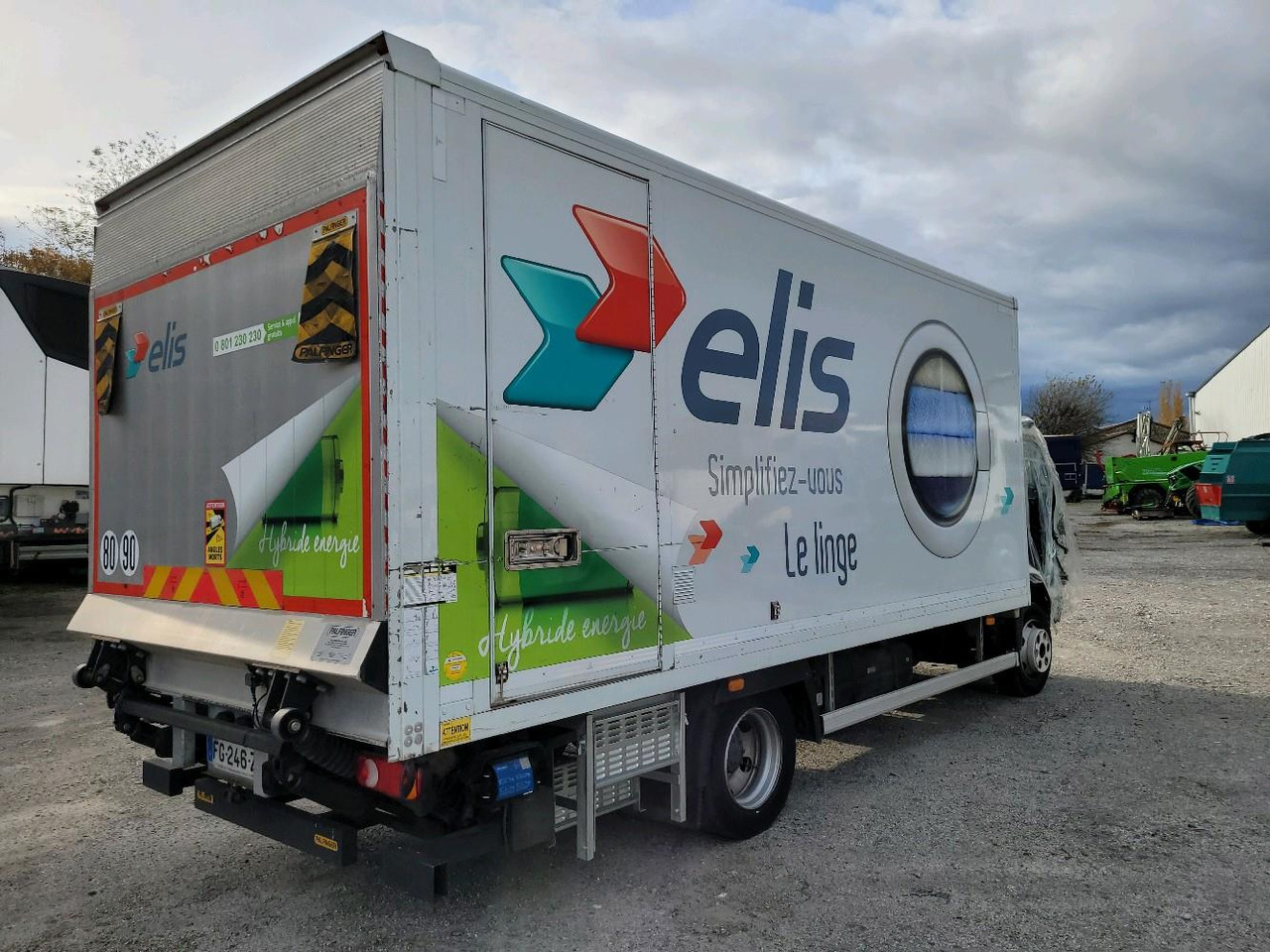 FUSO CANTER 7C15 - Bakwagen: afbeelding 4 FUSO CANTER 7C15 - Bakwagen: afbeelding 4