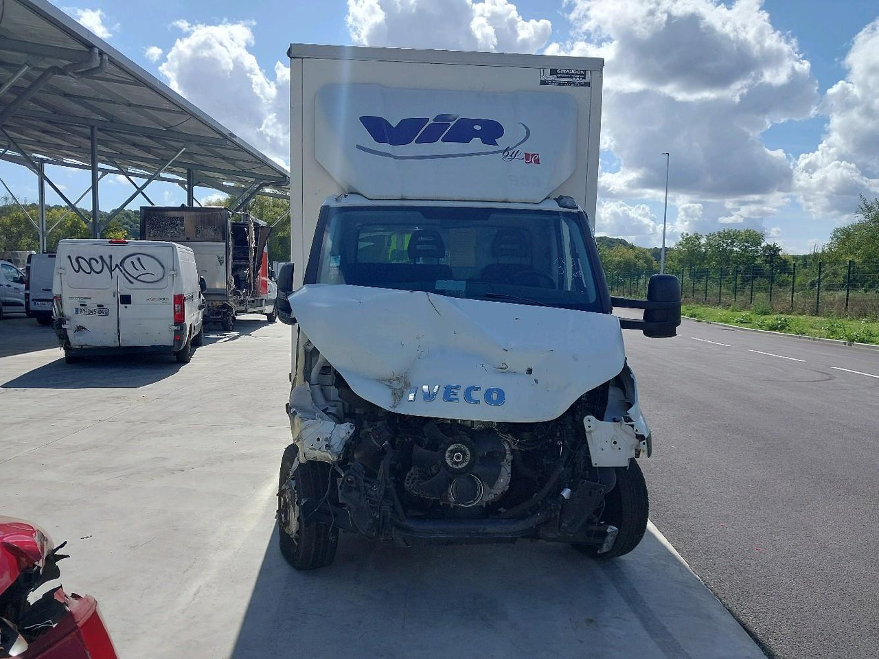 IVECO PORTEUR 65C14N - Bestelwagen gesloten laadbak: afbeelding 2 IVECO PORTEUR 65C14N - Bestelwagen gesloten laadbak: afbeelding 2