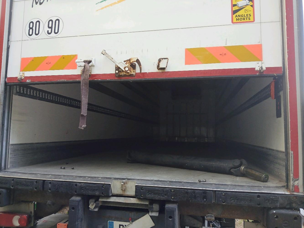 IVECO PORTEUR FRIGO 190E32 - Koelwagen vrachtwagen: afbeelding 5 IVECO PORTEUR FRIGO 190E32 - Koelwagen vrachtwagen: afbeelding 5