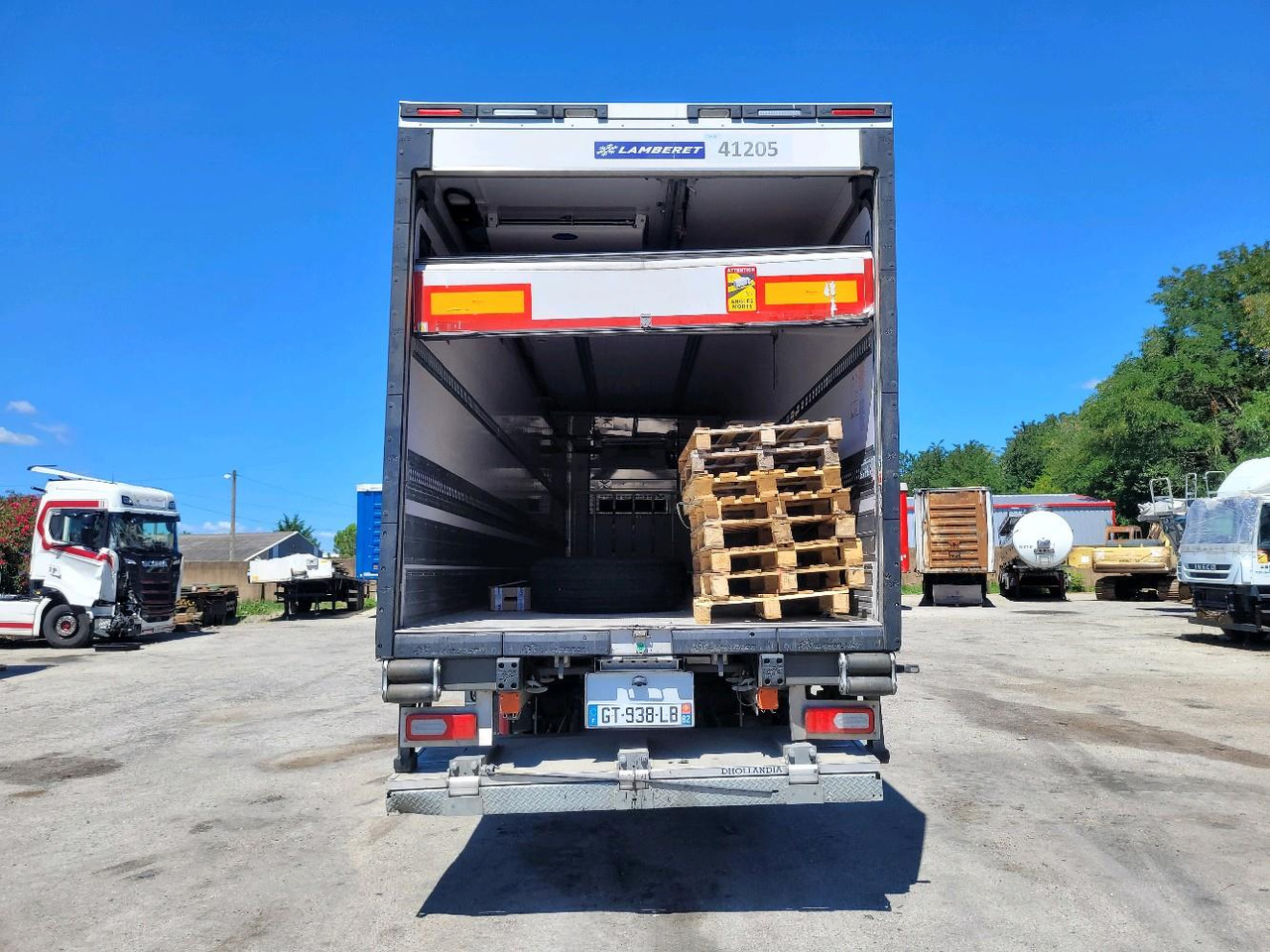 LAMBERET SEMI FRIGO - Koelwagen oplegger: afbeelding 5 LAMBERET SEMI FRIGO - Koelwagen oplegger: afbeelding 5