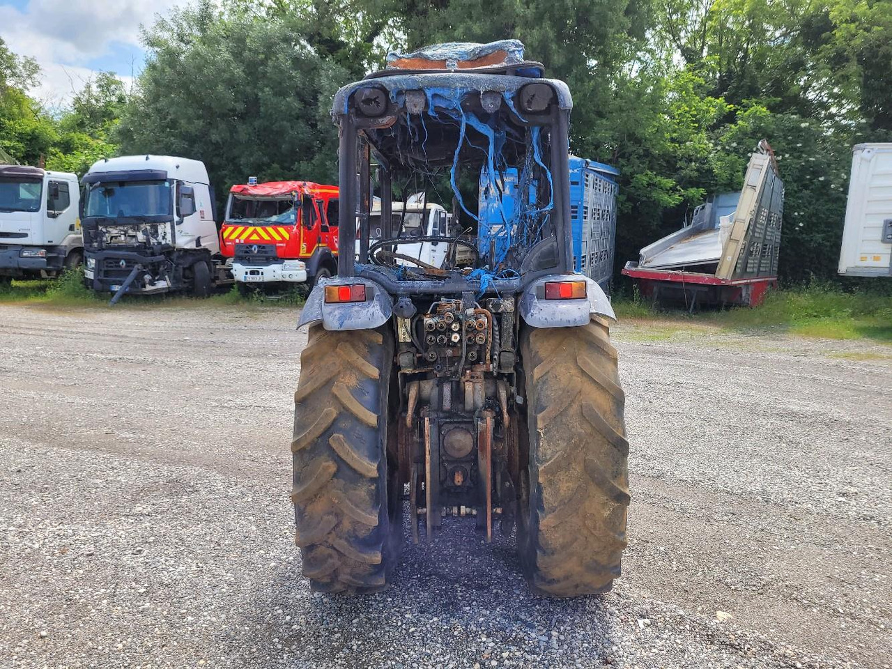NEW HOLLAND TN75N - Tractor: afbeelding 5 NEW HOLLAND TN75N - Tractor: afbeelding 5