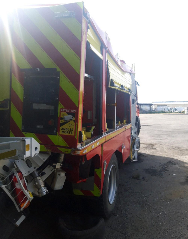Leasing RENAULT D 4X4 TOUT-TERRAIN INCENDIE RENAULT D 4X4 TOUT-TERRAIN INCENDIE: afbeelding 7
